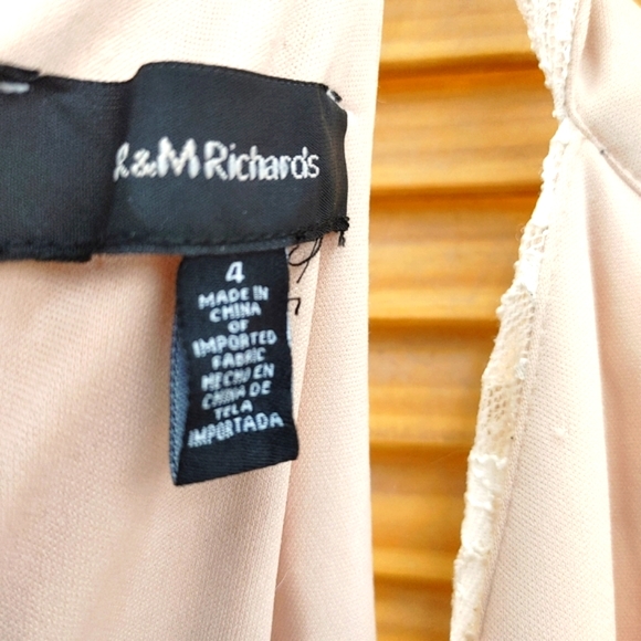 R & M Richards Maxi Lace Halter Dress Size 4 - Picture 4 of 8